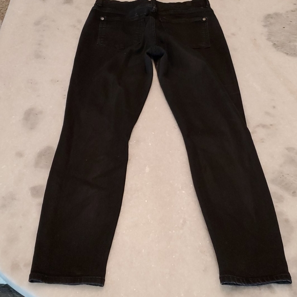 Jeans - Picture 4 of 4